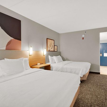 Spark By Hilton Plymouth Buitenkant foto