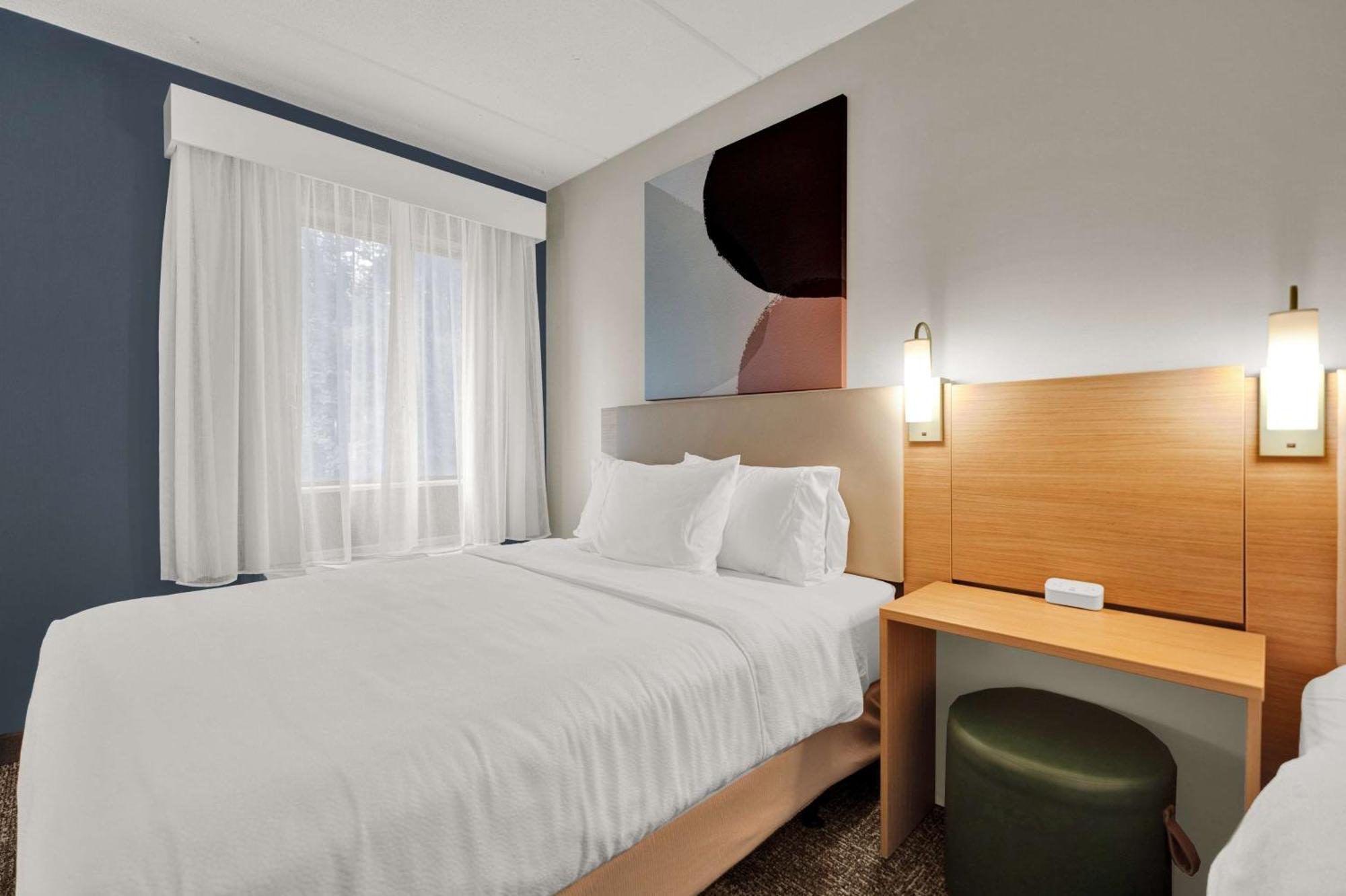 Spark By Hilton Plymouth Buitenkant foto