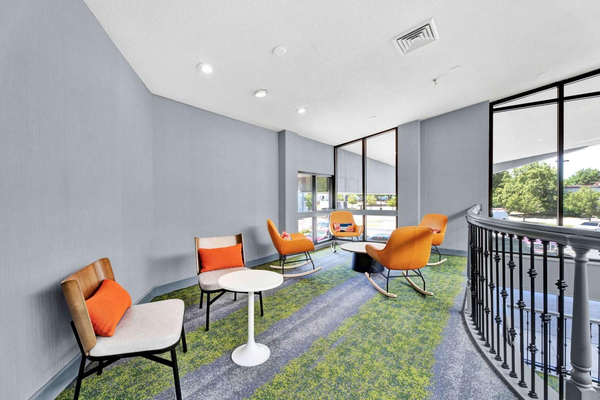 Spark By Hilton Plymouth Buitenkant foto