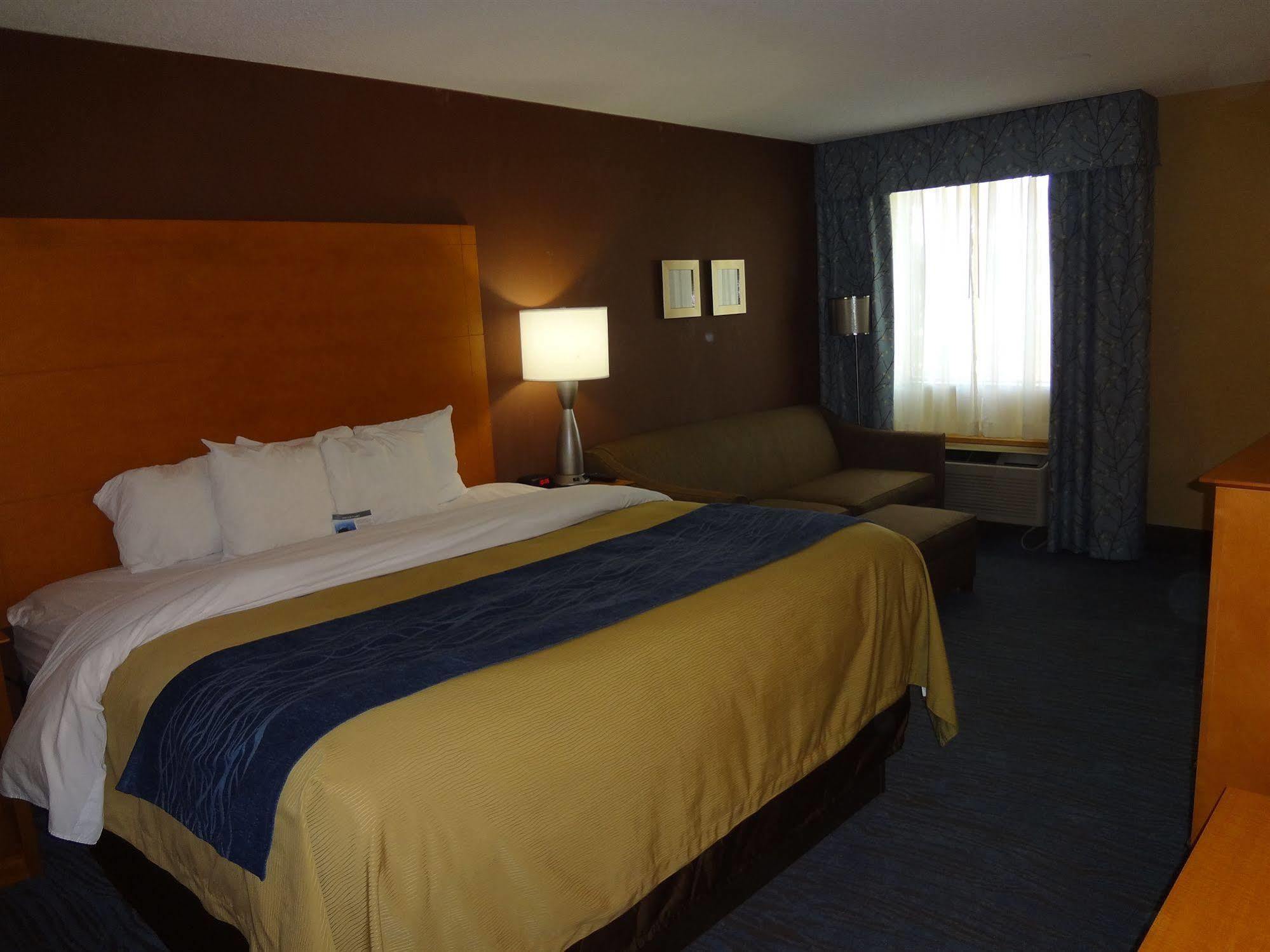Spark By Hilton Plymouth Buitenkant foto